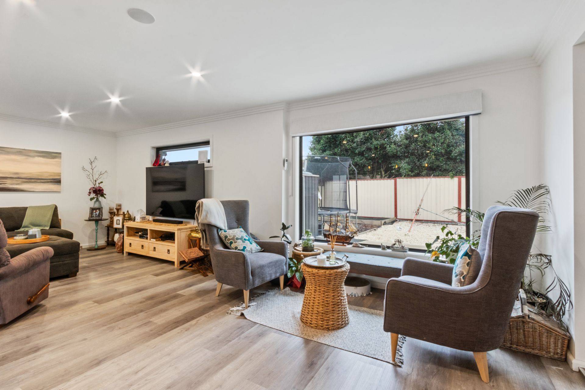 WELCOME TO YOUR MODERN SANCTUARY, WHERE LUXURY MEETS CONVENIENCE AT EVERY TURN