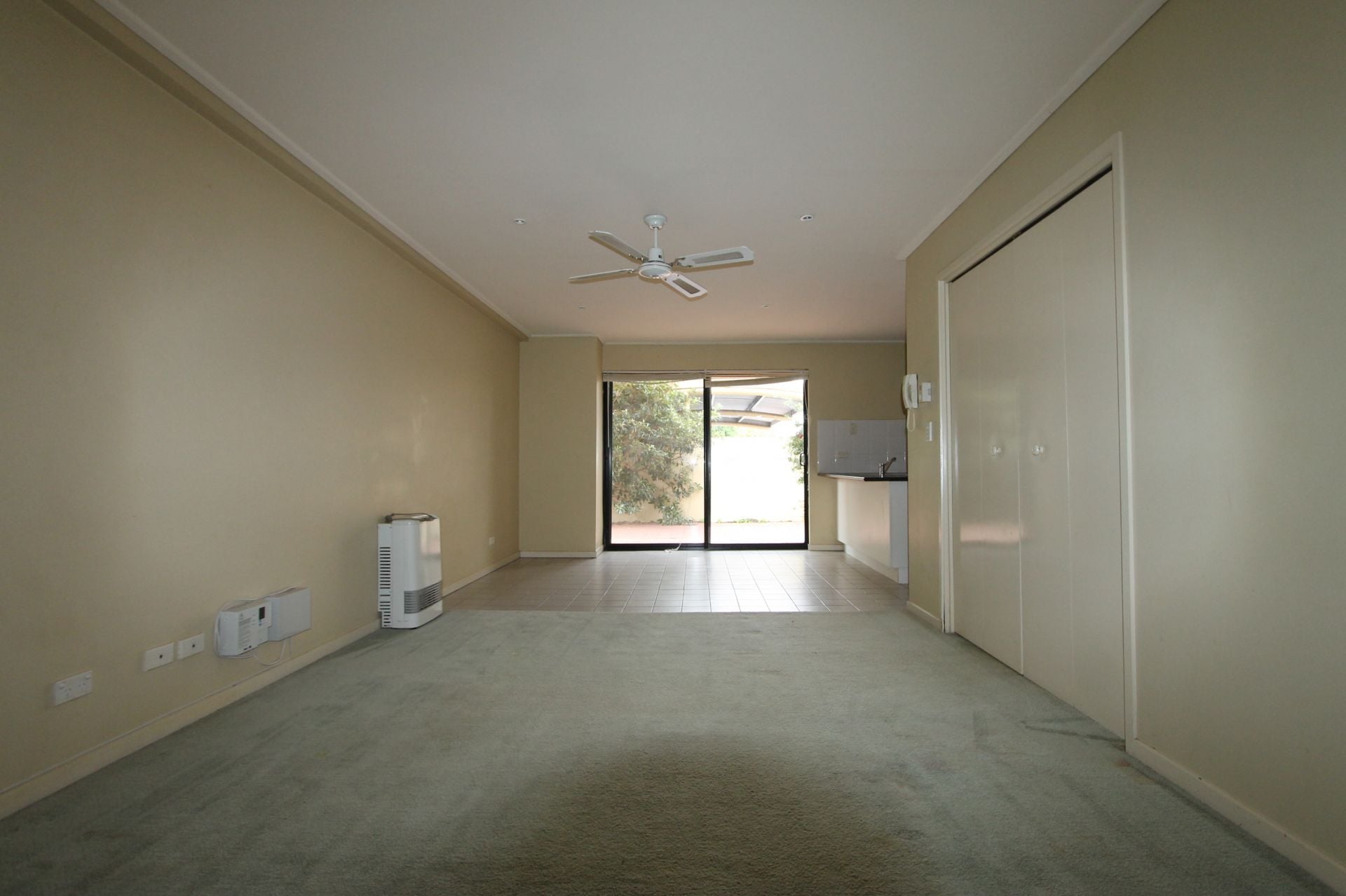 SECURE SOPHISTICATED SINGLE LEVEL APARTMENT !!!