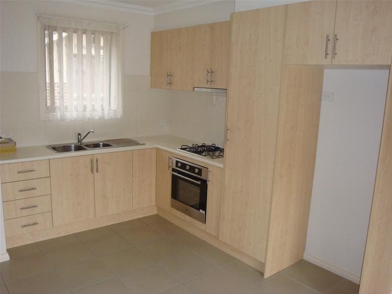 3/10-12 George Street, Reservoir