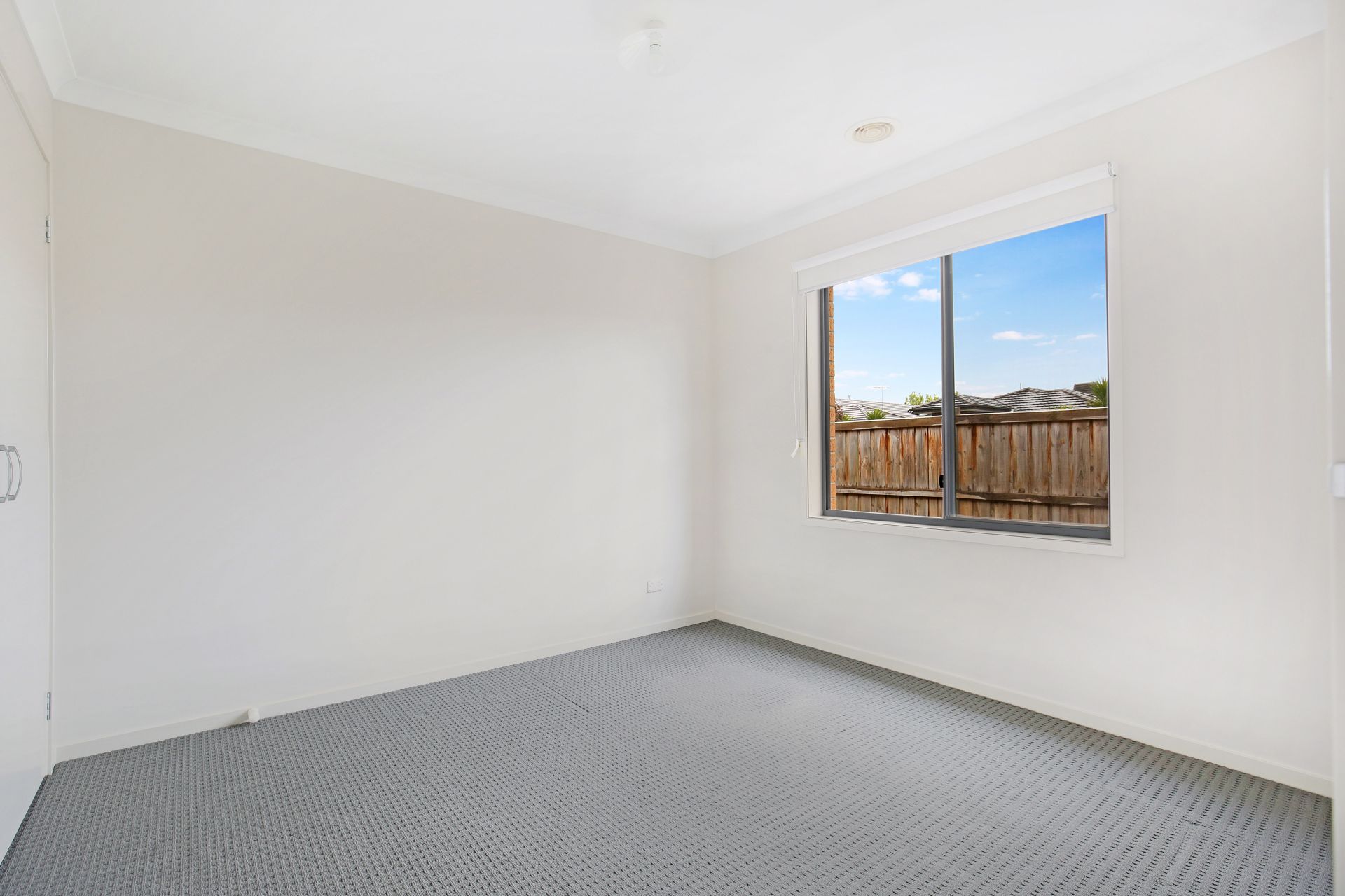 SPACIOUS FAMILY HOME!