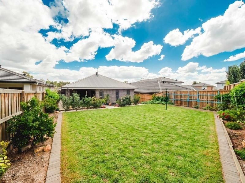 Colebee 31 Oakhill Crescent