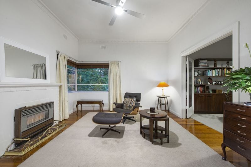 2/7 Younger Court, Kew - Thumbnail 2
