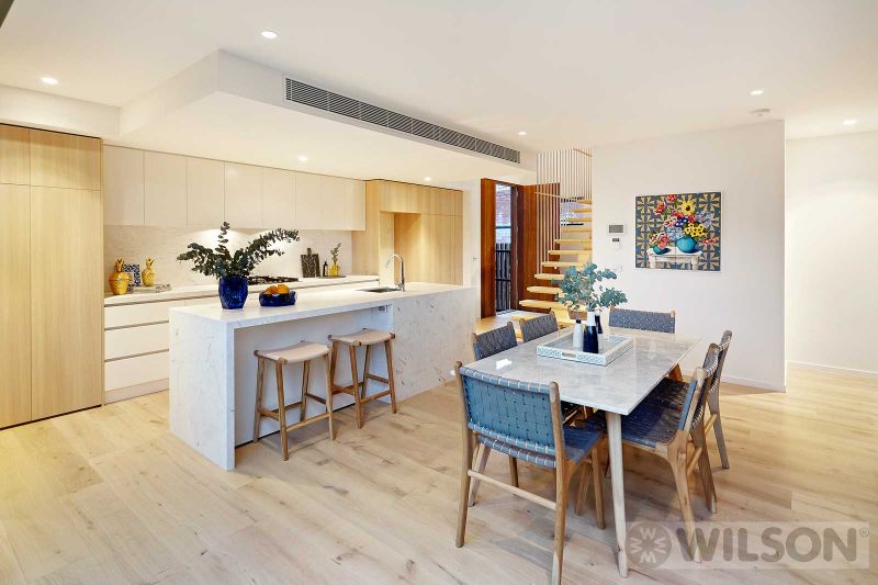 100 The Broadway, Elwood