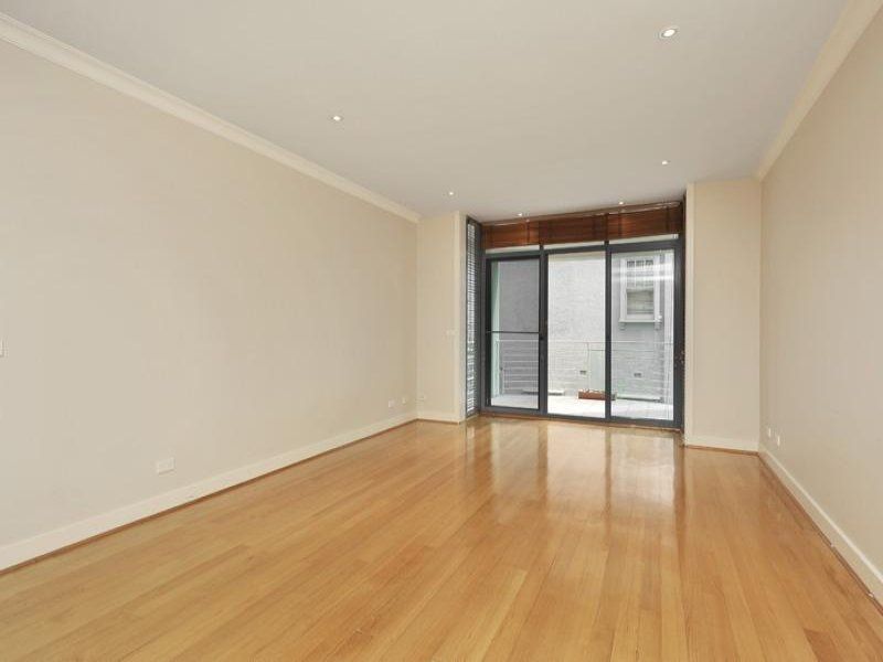 10/41 Marine Parade, St Kilda - Thumbnail 4
