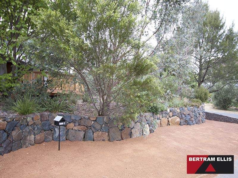 2 Croton Street, Rivett - Thumbnail 2