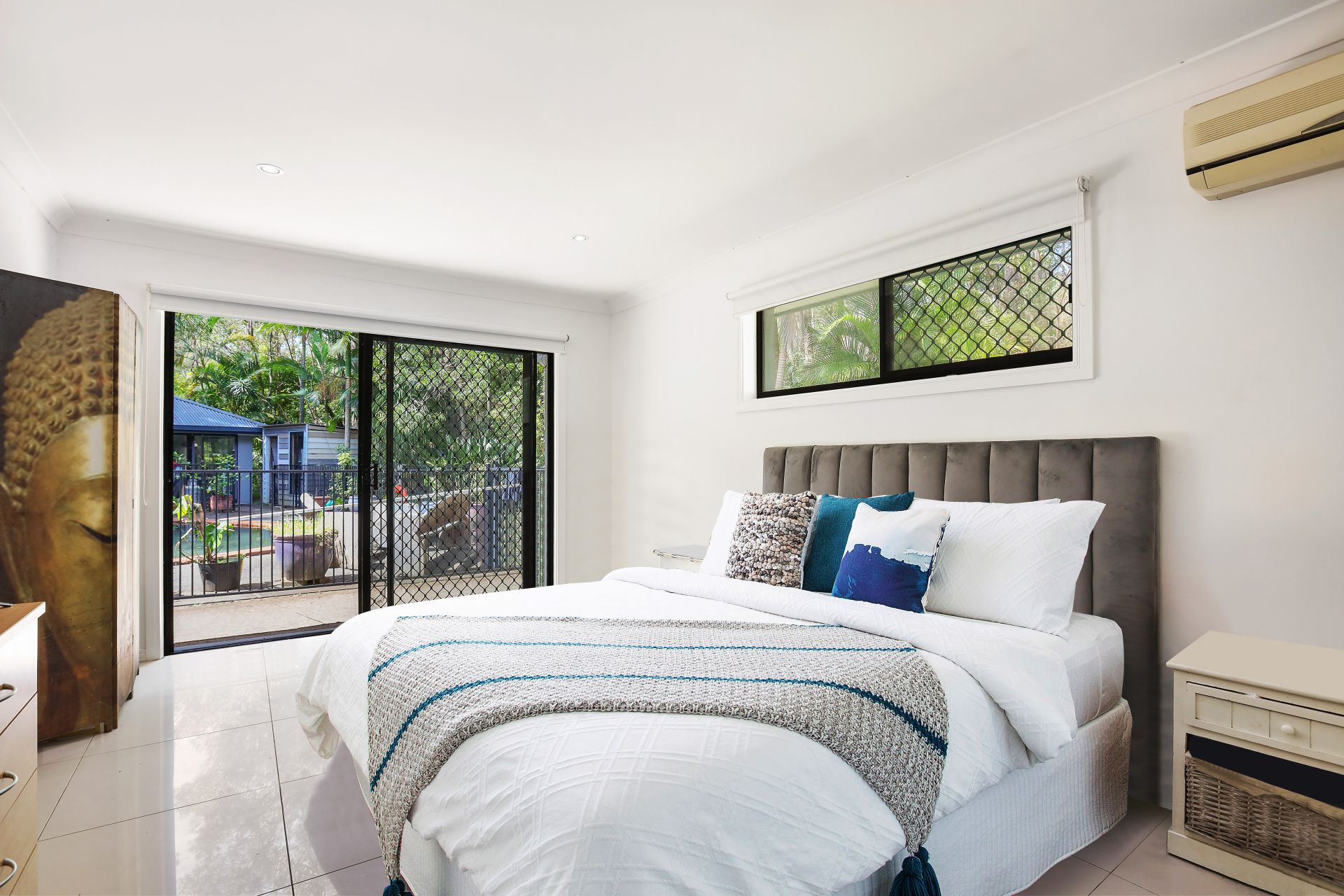 4 Royston Crescent, Reedy Creek Cole Residential