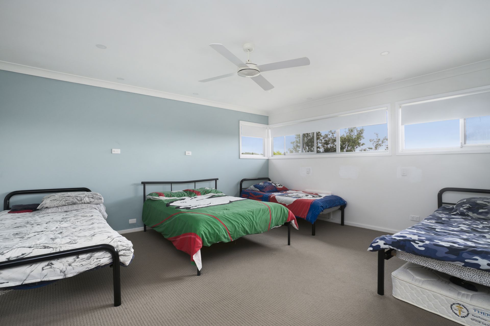 7 Kananook Crescent Belmont North NSW, Belmont North - Thumbnail 3