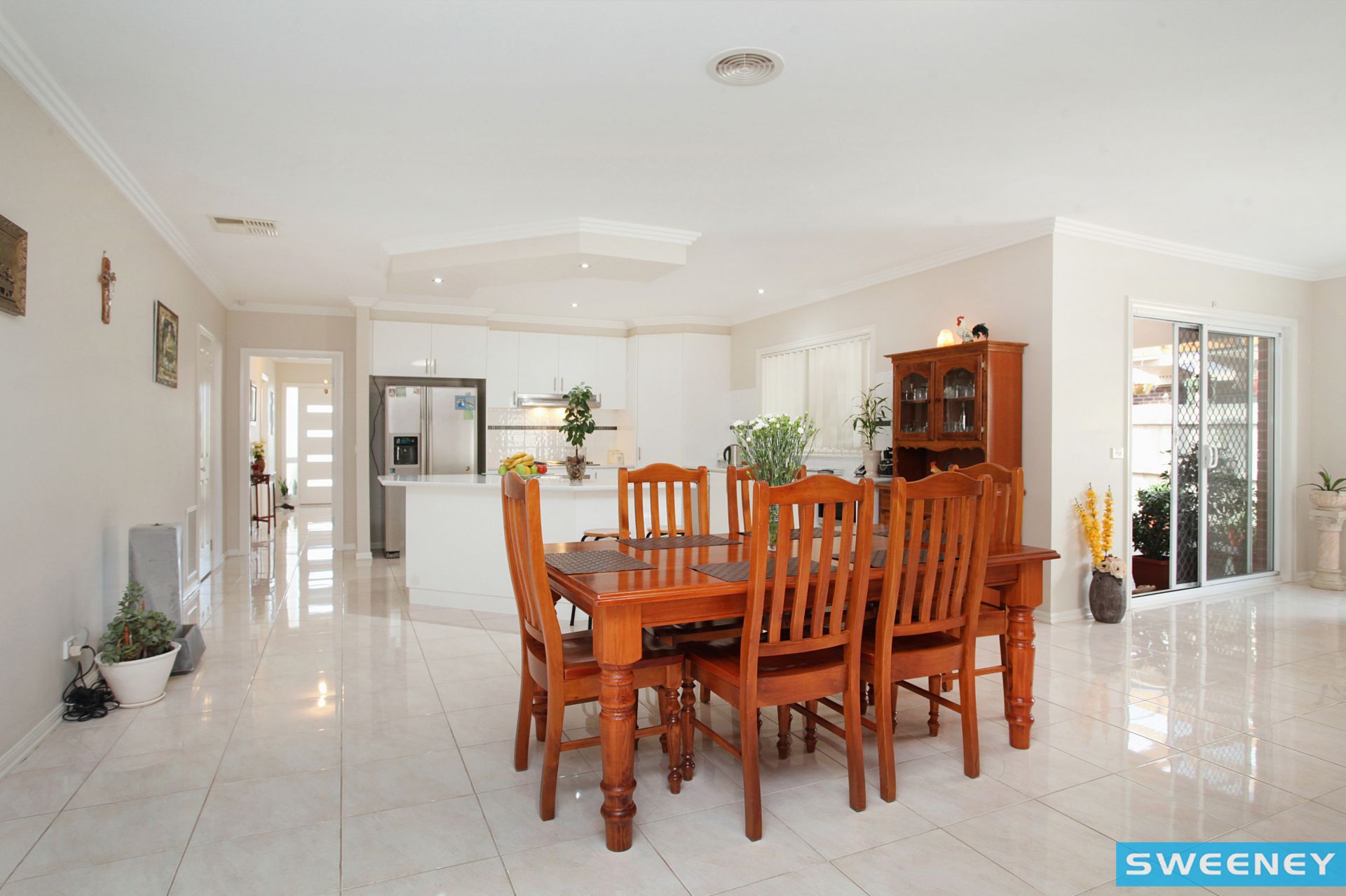 27 Barwon Street, Taylors Hill - Thumbnail 6