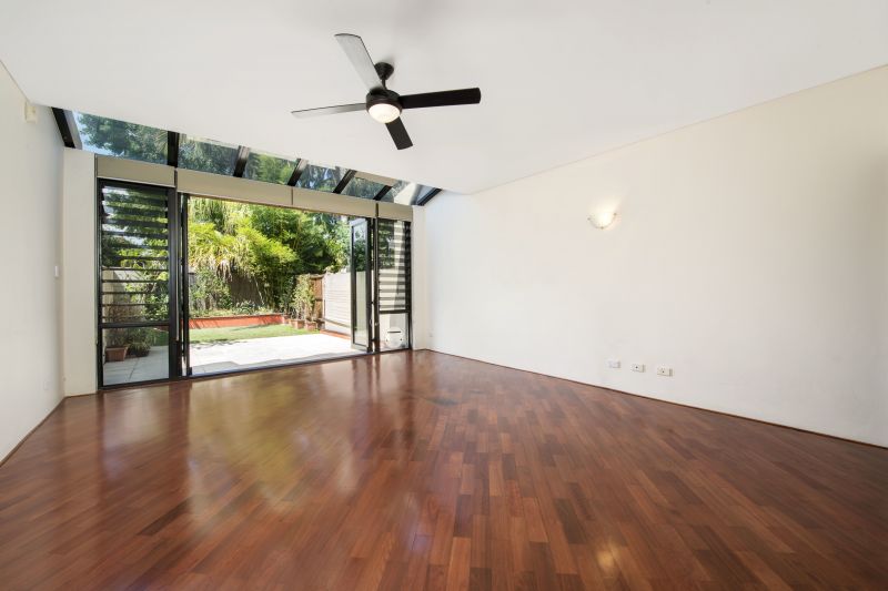 2/269 Trafalgar Street, Annandale