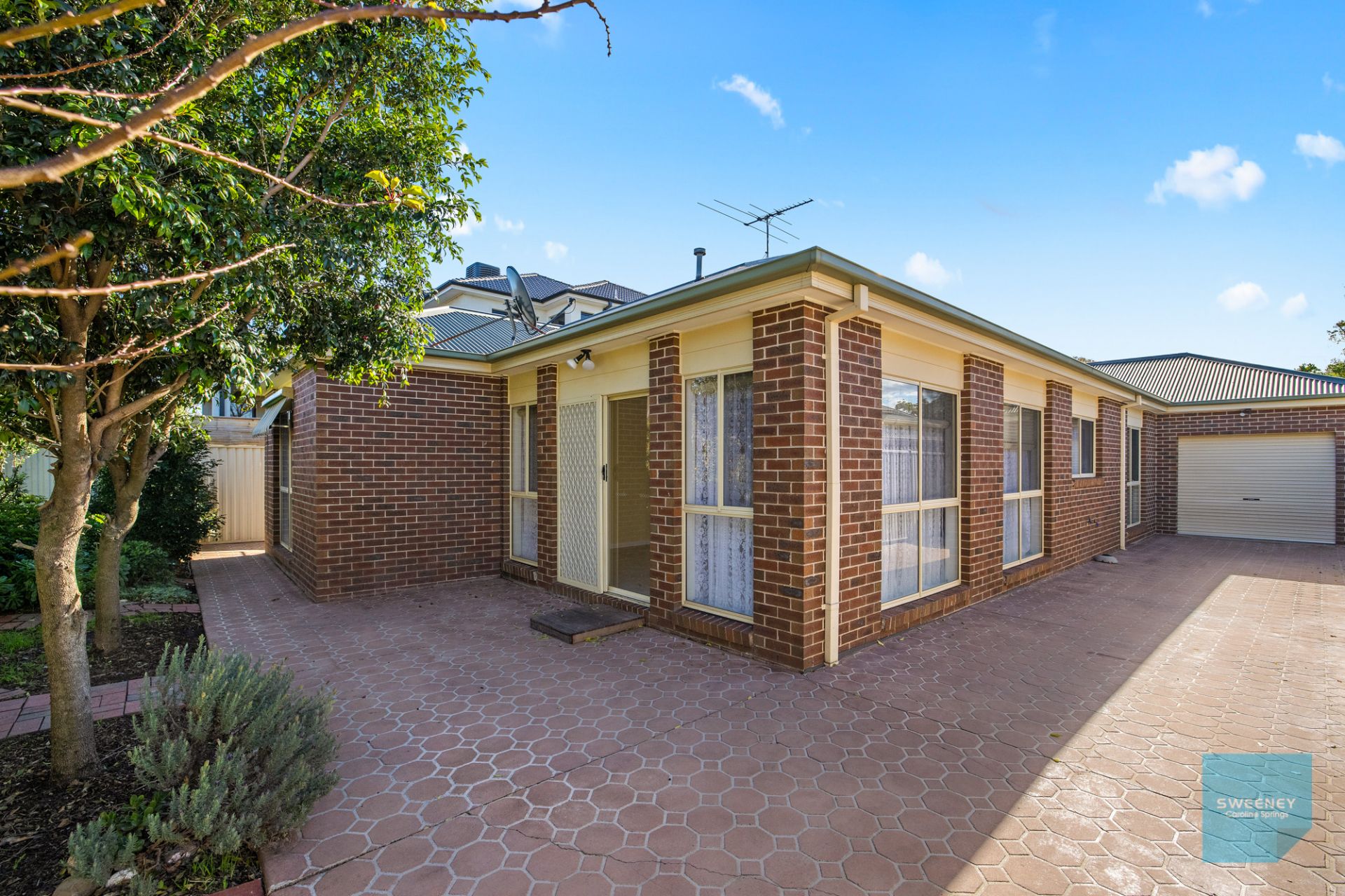 24 Cobblestone Green, Caroline Springs - Thumbnail 4