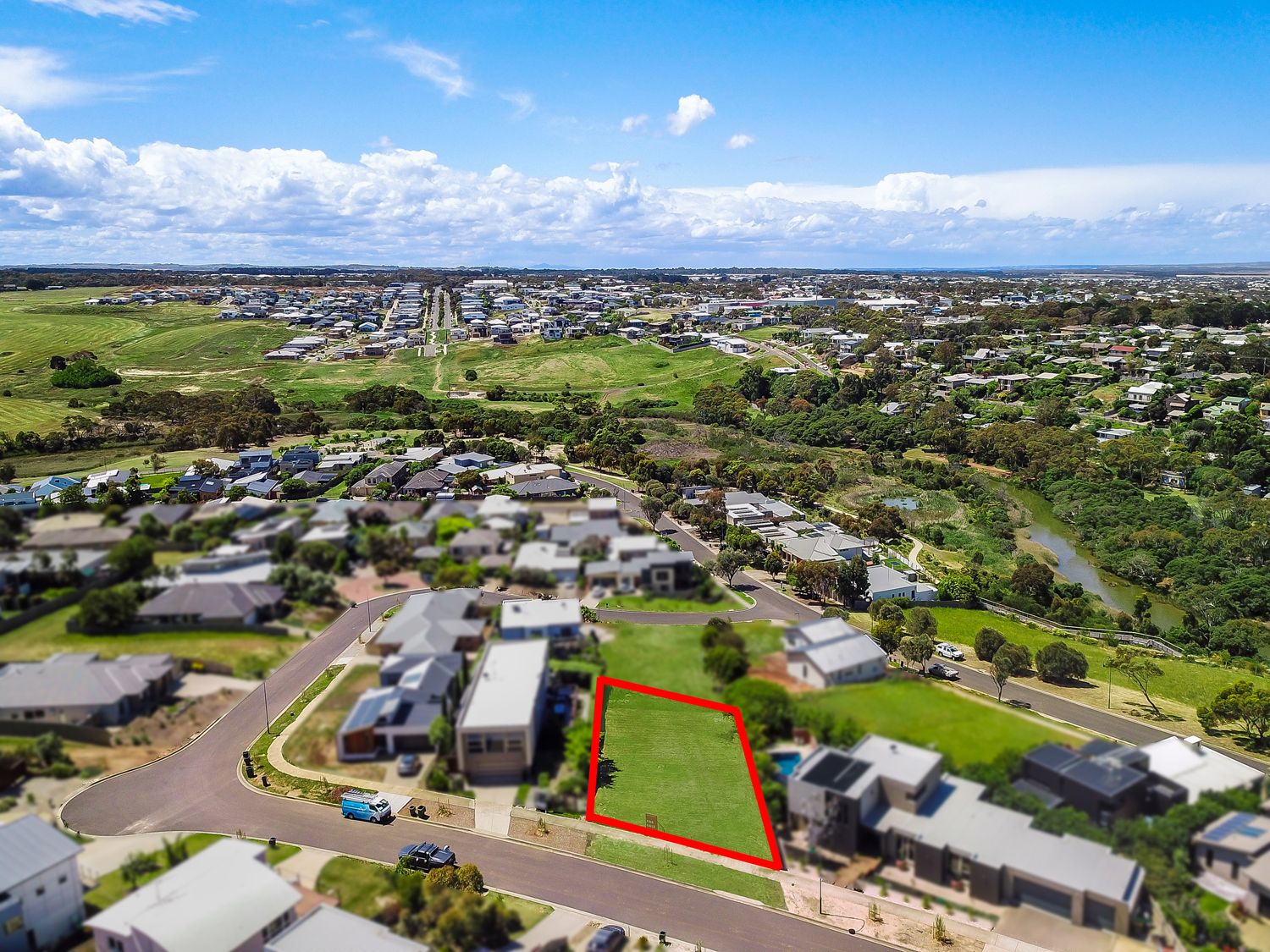 Real Estate For Sale 10 Springbank Circuit Torquay , VIC