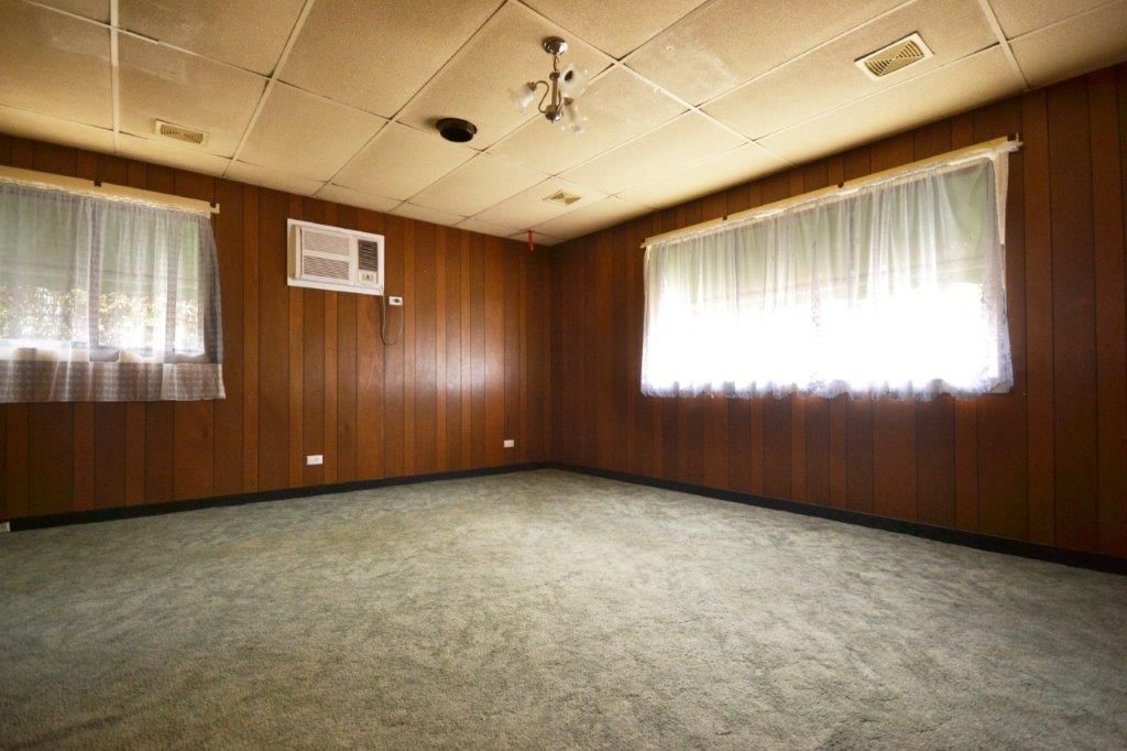 SPACIOUS FAMILY HOME IN A GREAT LOCATION!