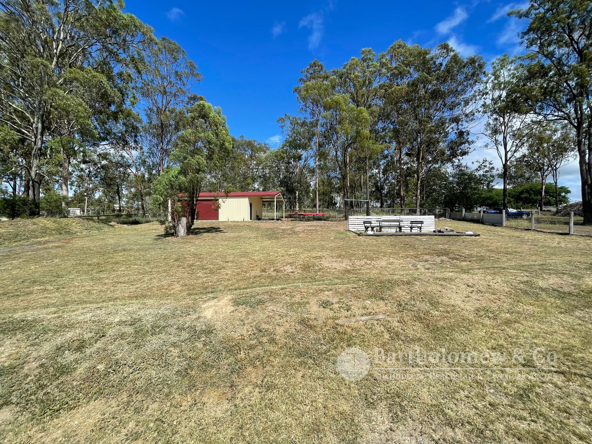 14 Duncan Drive ARATULA QLD
