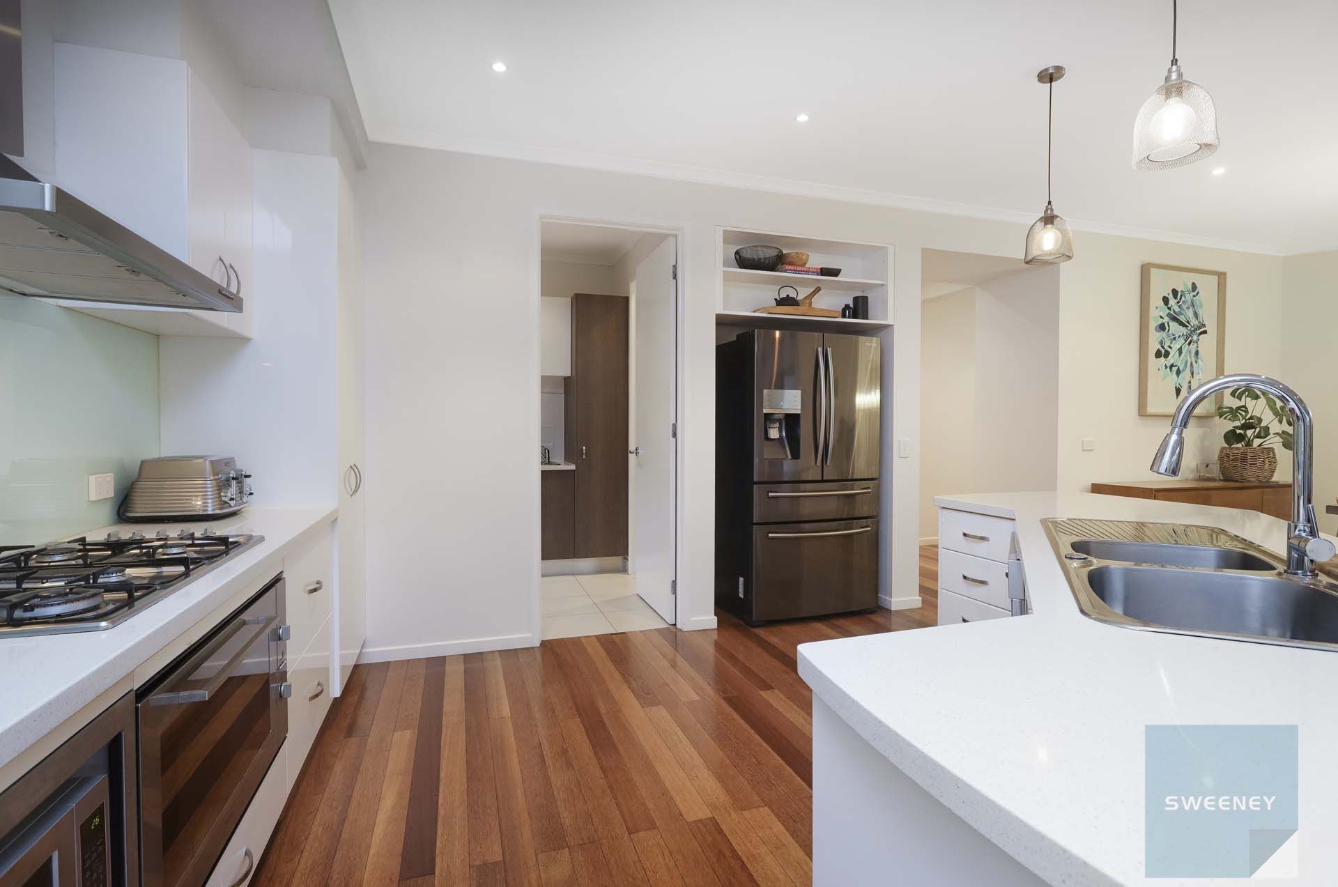12 Narracan Close, Caroline Springs - Thumbnail 8