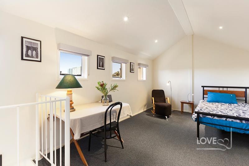 Inner city living with an abundance of space!