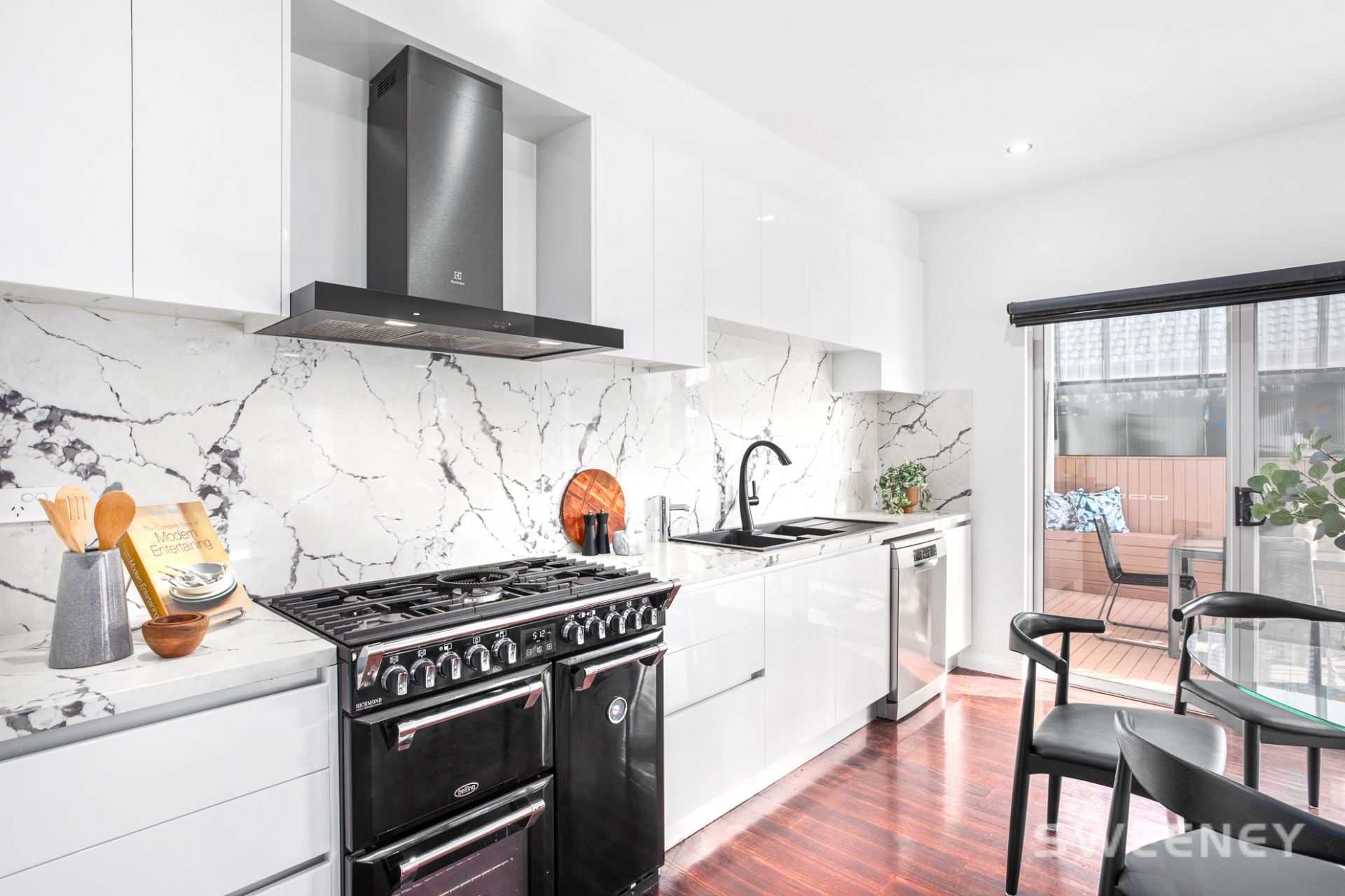 1/23 Edward Avenue, Altona North - Thumbnail 2