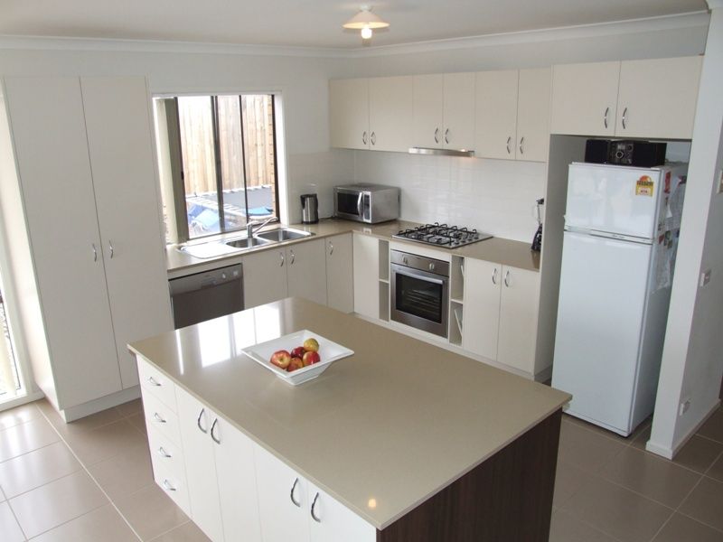 2 Goodenia Court, Bacchus Marsh - Thumbnail 3
