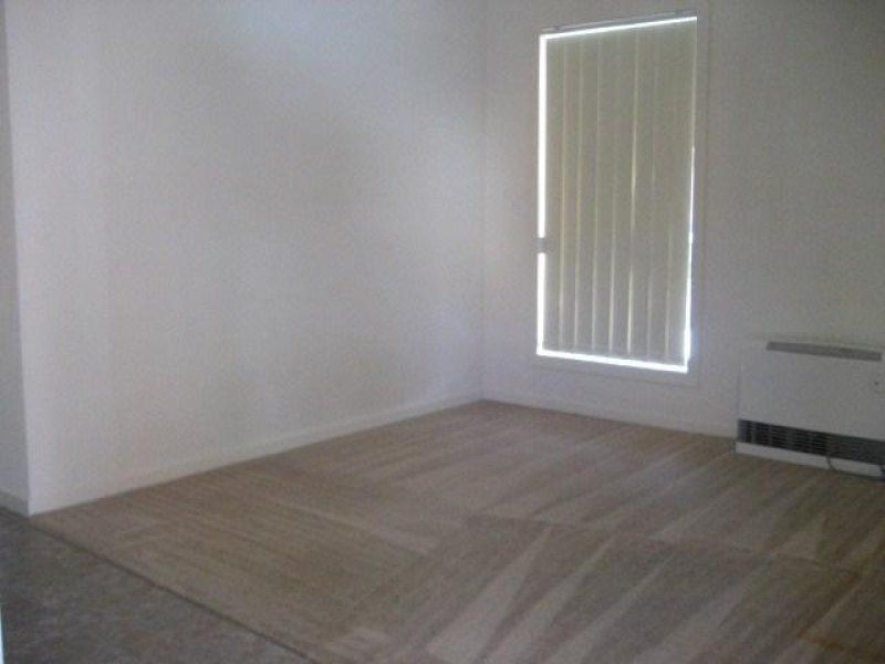 MAINTENANCE FREE LIVING !!!  **6 Month Lease Only**