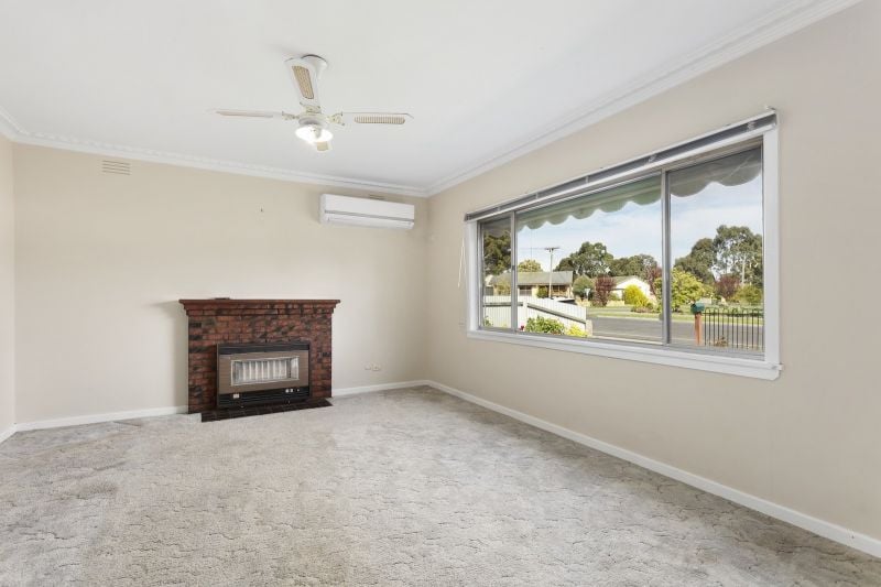 20 Sinclair Street COLAC VIC, Colac - Thumbnail 3