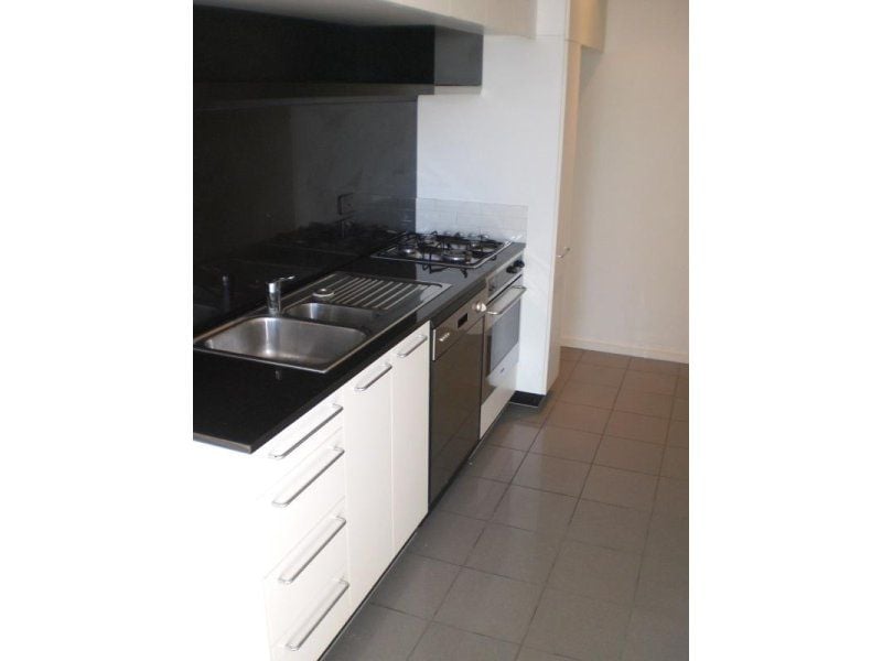 2304/22-40 Wills Street MELBOURNE VIC, Melbourne - Thumbnail 2