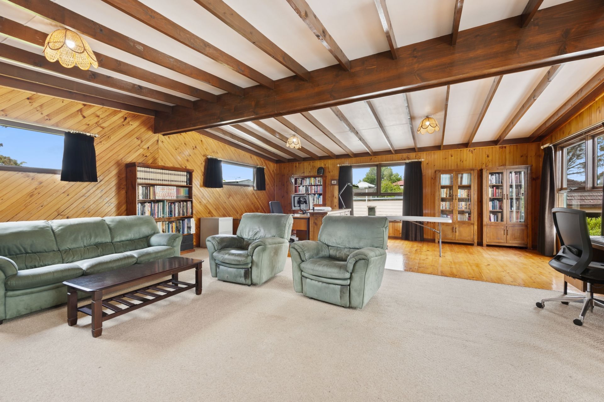 10 Jones Avenue, Mount Clear Ballarat Real Estate Pty Ltd