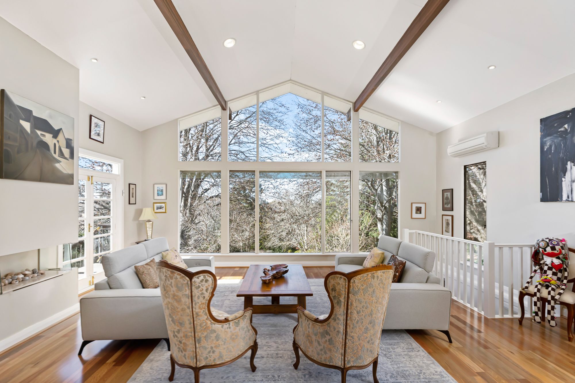 77 Blaxland Road Wentworth Falls 2782