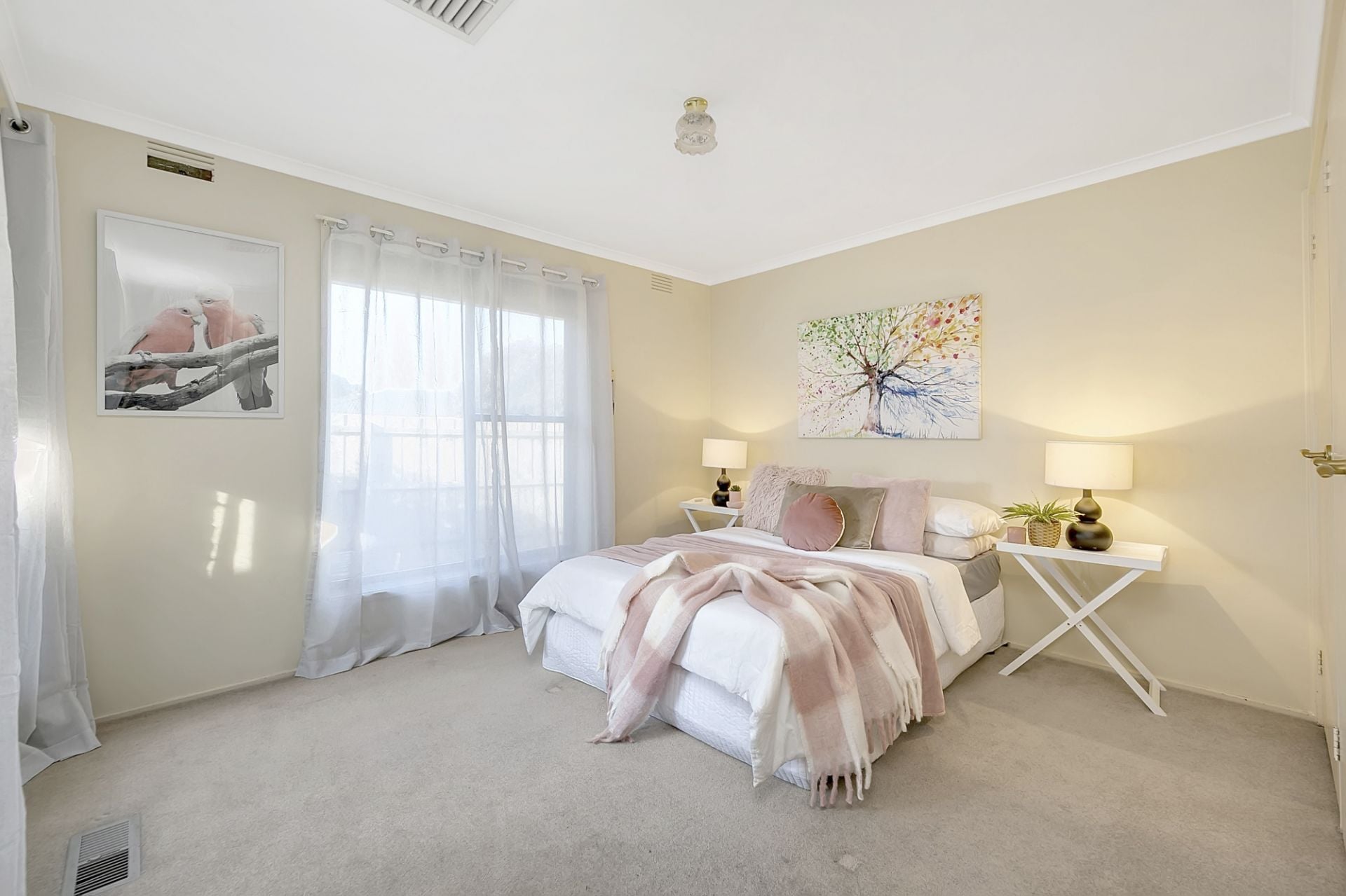 Exciting Potential in a brilliant location ......  UNDER CONTRACT