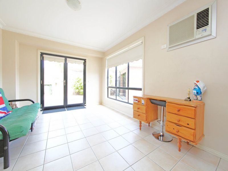 2 Trinity Way SOUTH MORANG, South Morang - Thumbnail 7