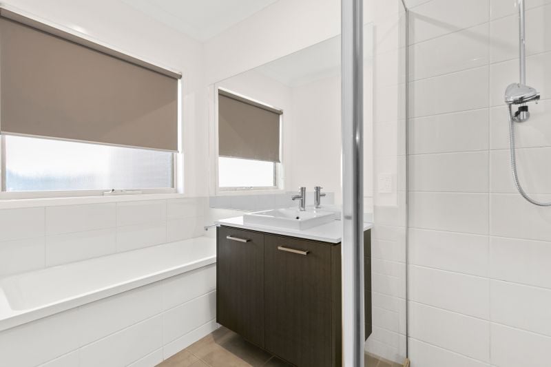 104 Mernda Village Drive, Mernda