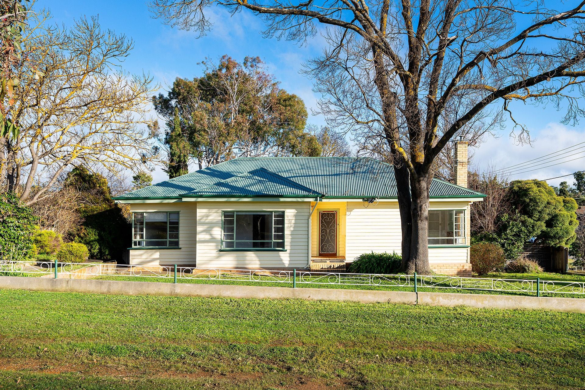 143 Hargraves Street, Castlemaine - Thumbnail 2