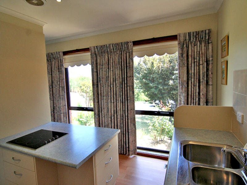 34 Evergood Close, Weston - Thumbnail 8