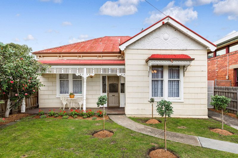 77 Williamstown Road, Seddon - Thumbnail 2