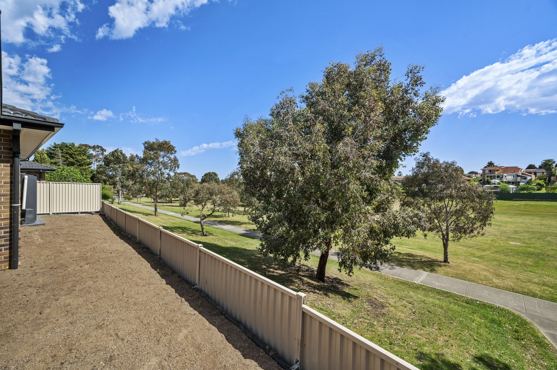 BRAND NEW – 4 BEDROOMS, 3 BATHROOMS