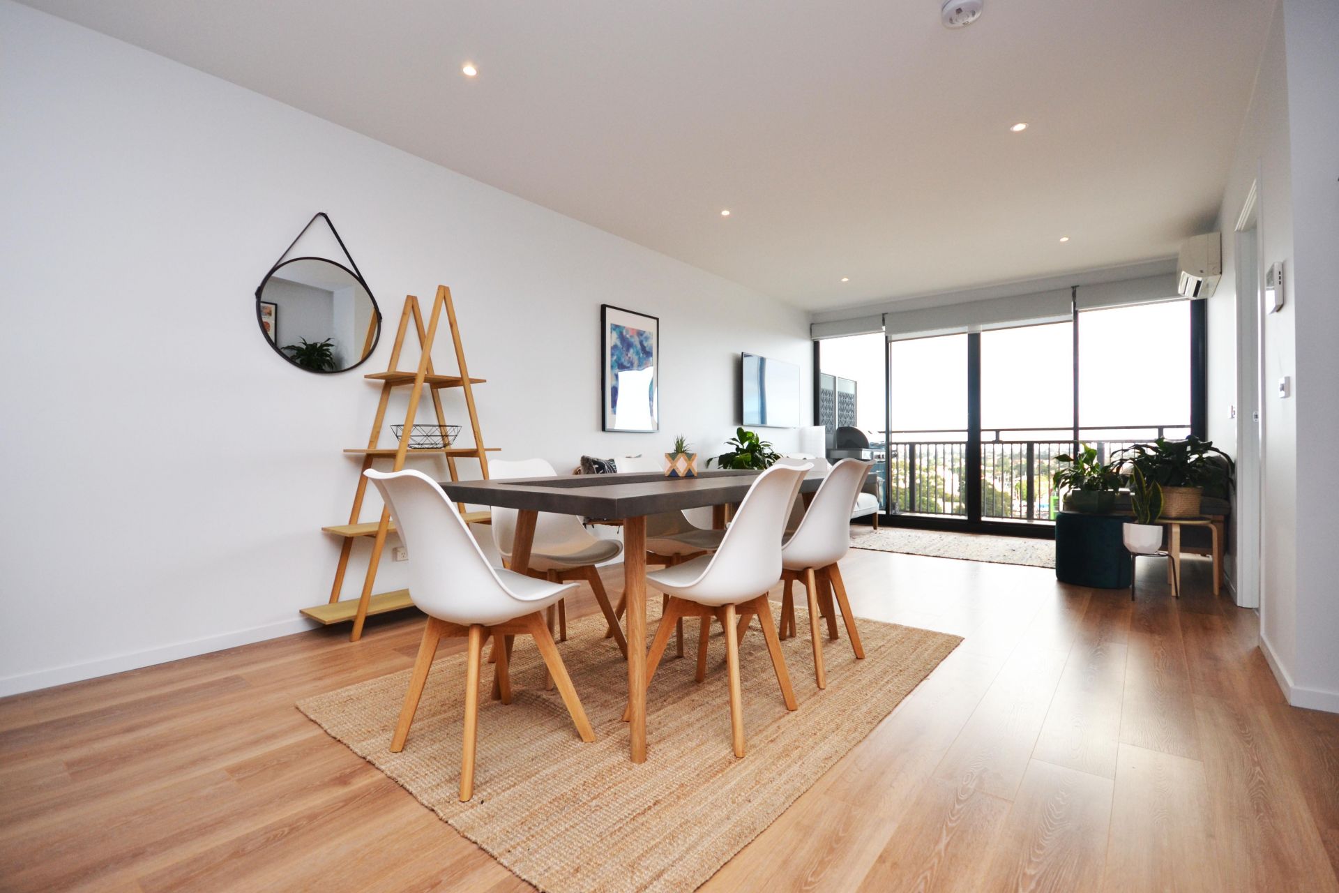 CONTEMPORARY AND CHIC WITH SWEEPING VIEWS