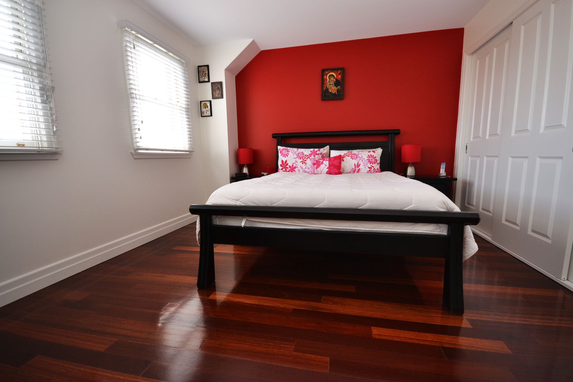 BEAUTIFULLY PRESENTED FAMILY HOME