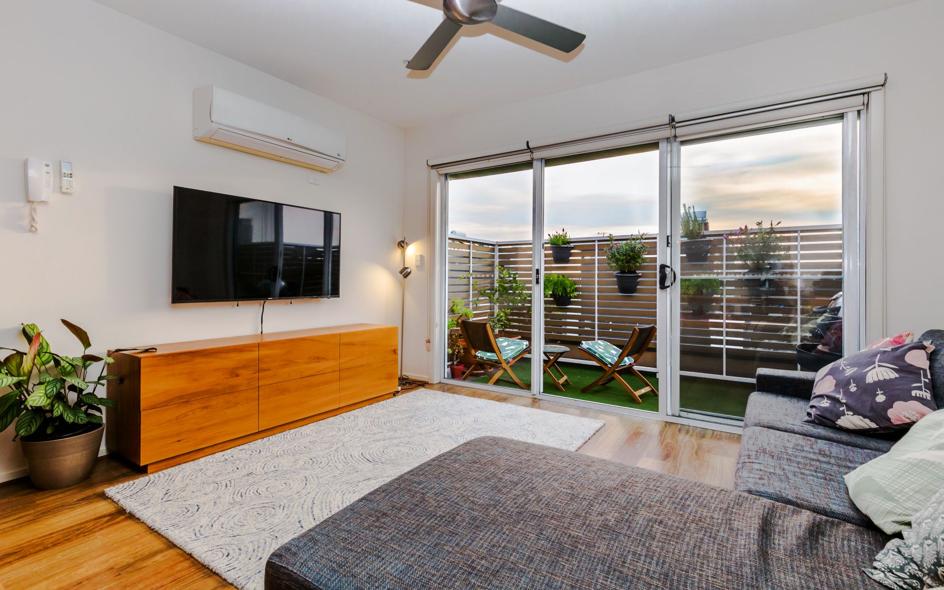 14/23 Pickett Street, Footscray - Thumbnail 4