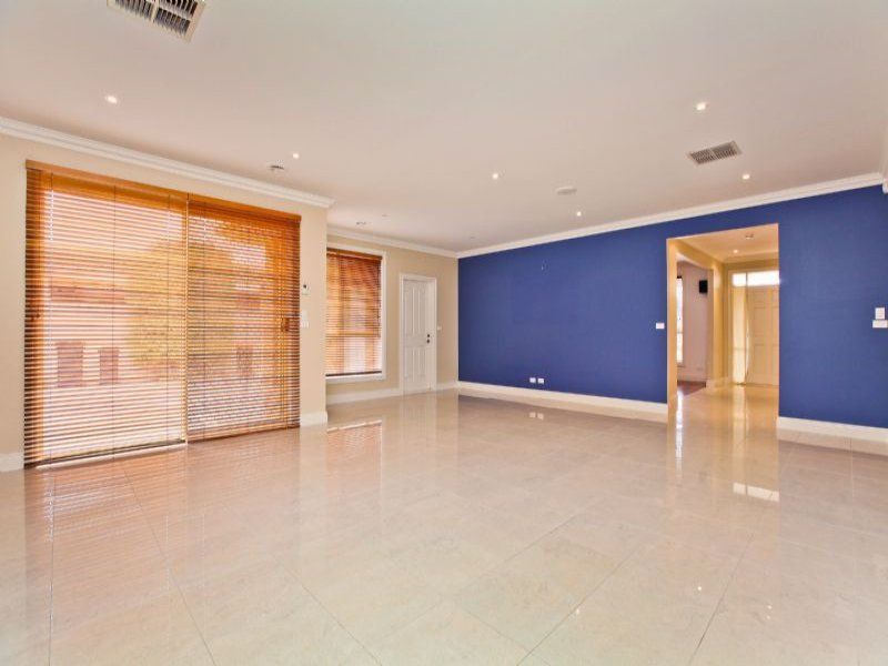 2 Nullarbor Place, Caroline Springs - Thumbnail 6