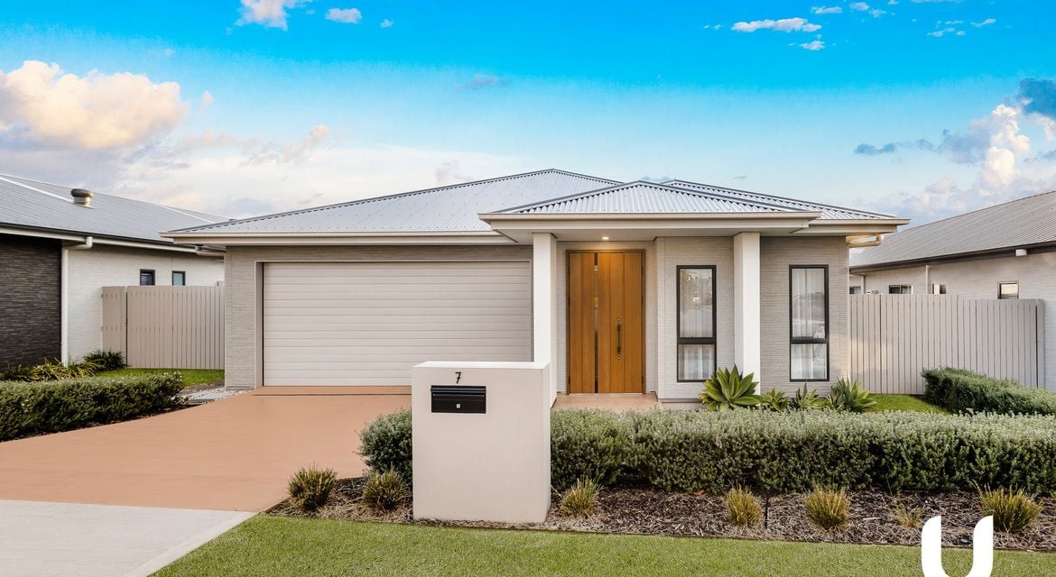 Gledswood Hills 7 Channon Street