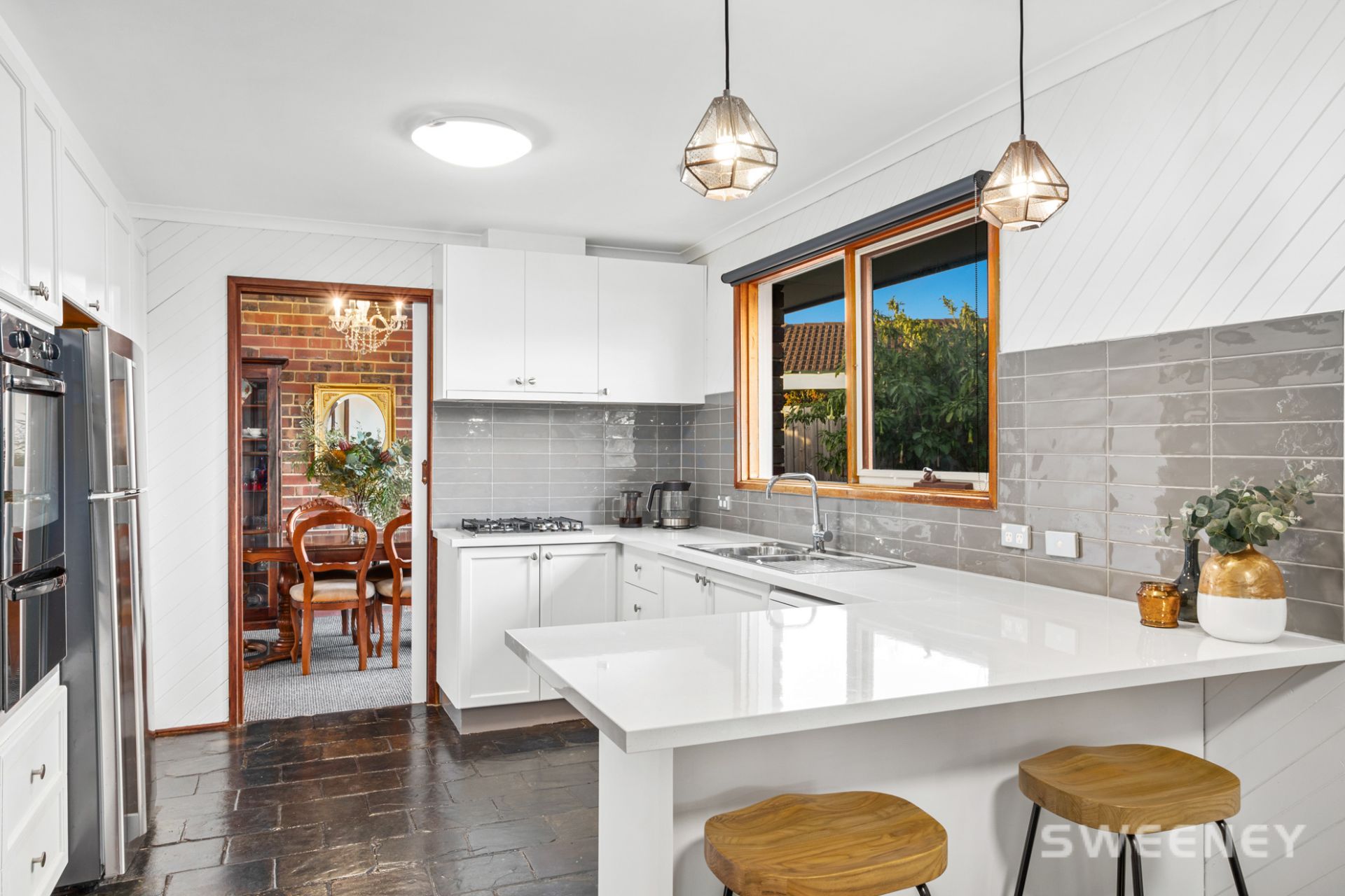 8 Investigator Grove, Altona Meadows - Thumbnail 5