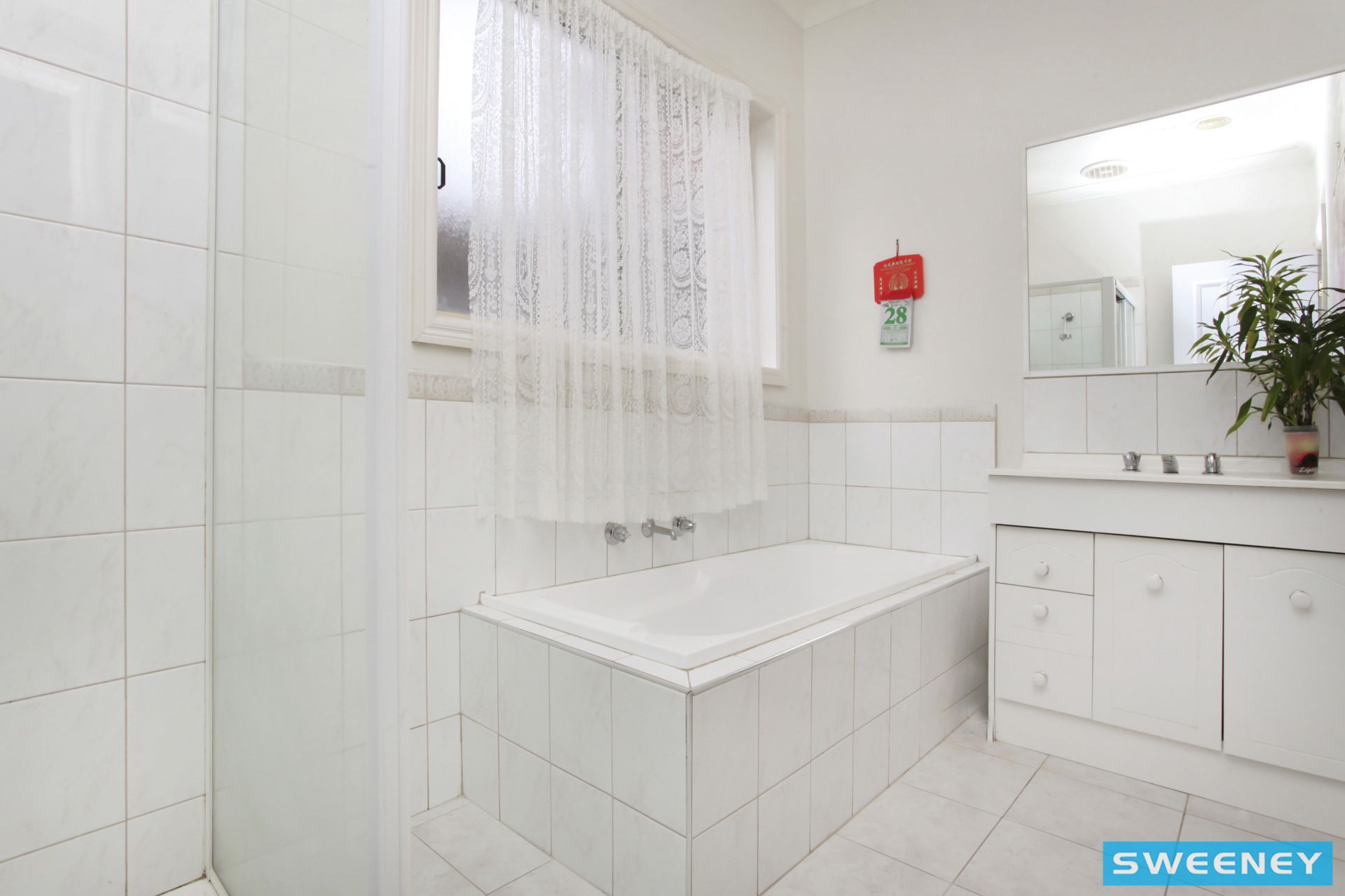 18 Macklin Way, Caroline Springs - Thumbnail 8