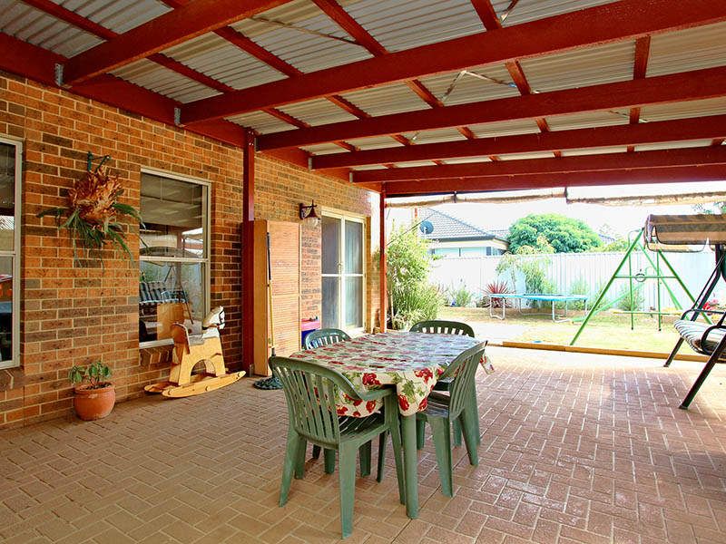 8 O'Donnell Drive, Caroline Springs - Thumbnail 7