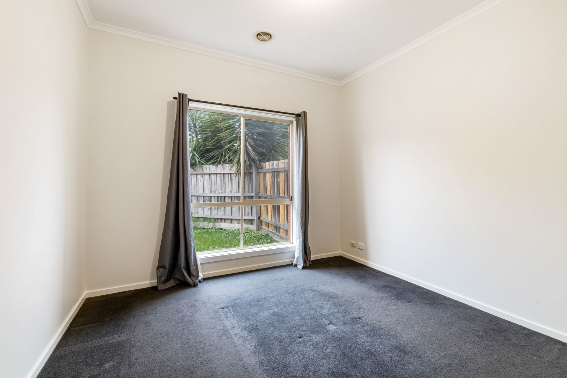 For Lease – Conveniently Located Family Home