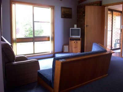 3
 
 
 
  
 
 
 2
 
 
 
  
 
 
 3
 
 
 
 
 
 
 
 65 Bel-Air Crescent, AMBLESIDE TAS 7310, Ambleside - Thumbnail 7