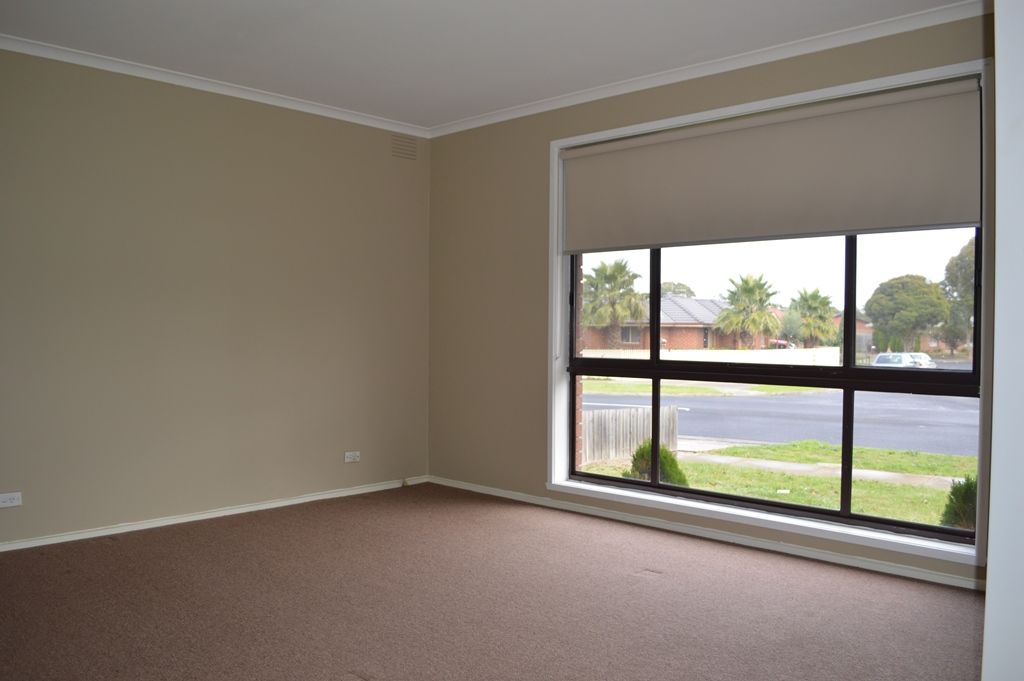 OUTSTANDING LOCATION   *Insp Sat 17th Oct @ 11:35am*