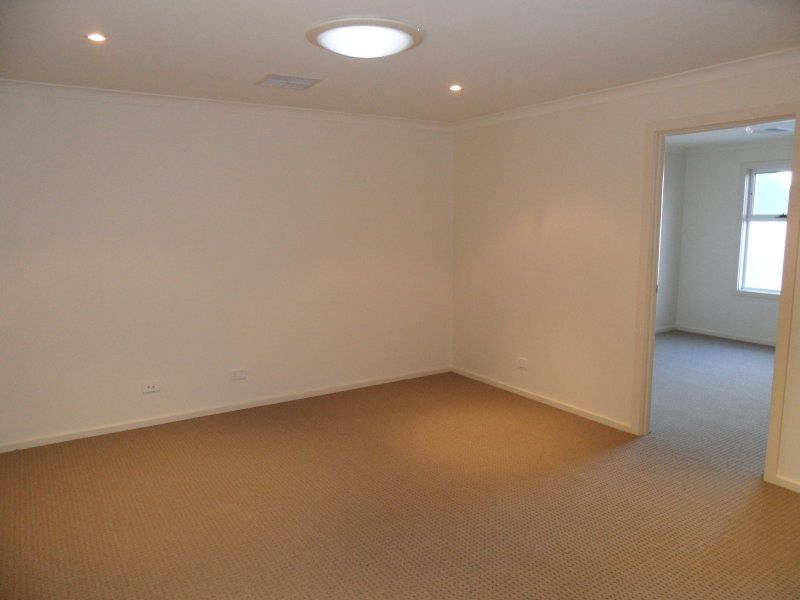 6 The Mall Mawson Lakes 5095