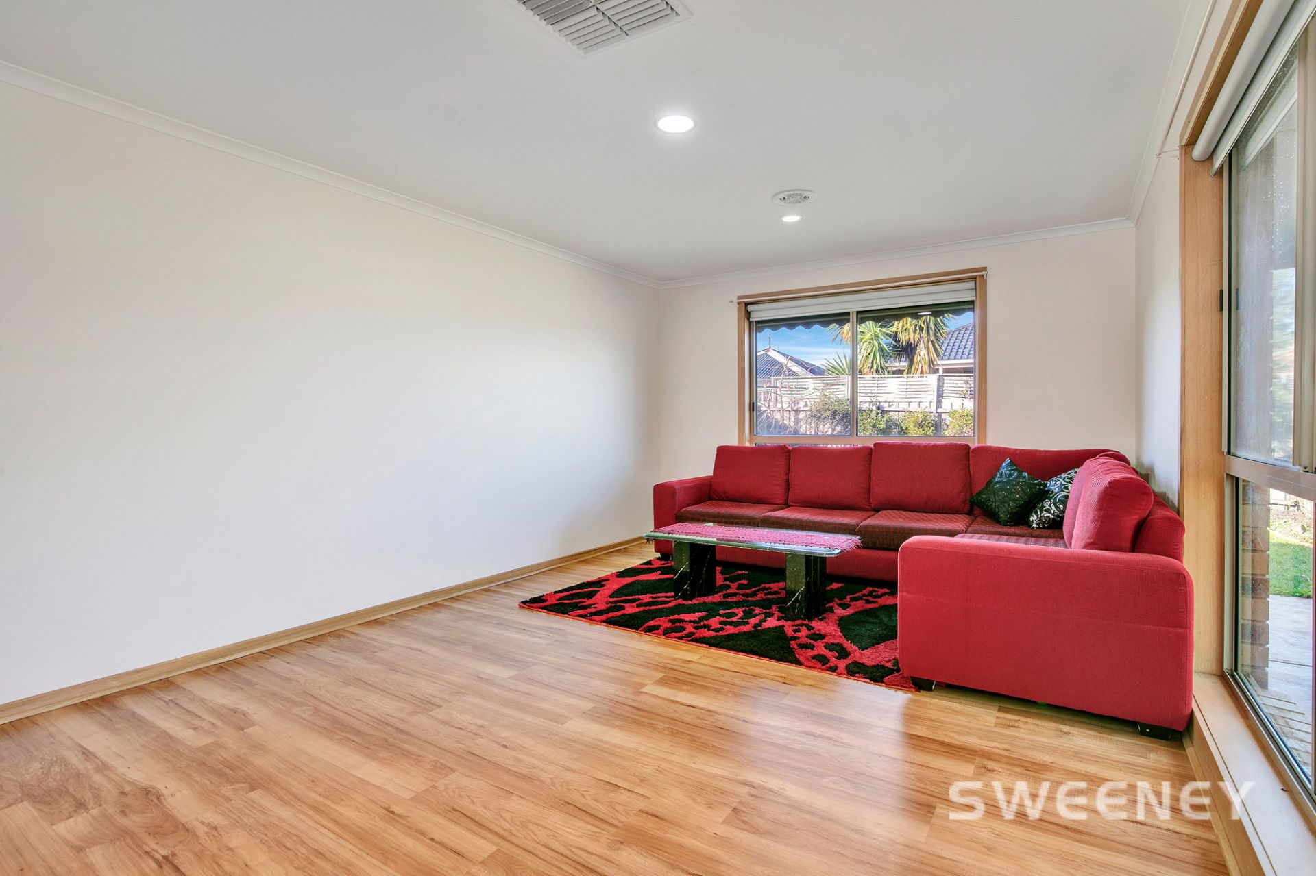 7 Davis Court, Altona Meadows - Thumbnail 7