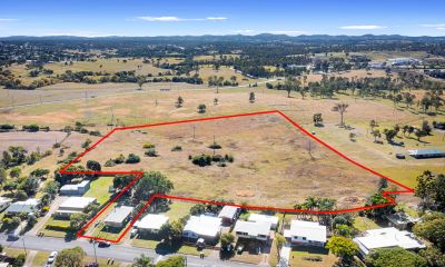 NOOSA ROAD DEVELOPMENT OPPORTUNITY!