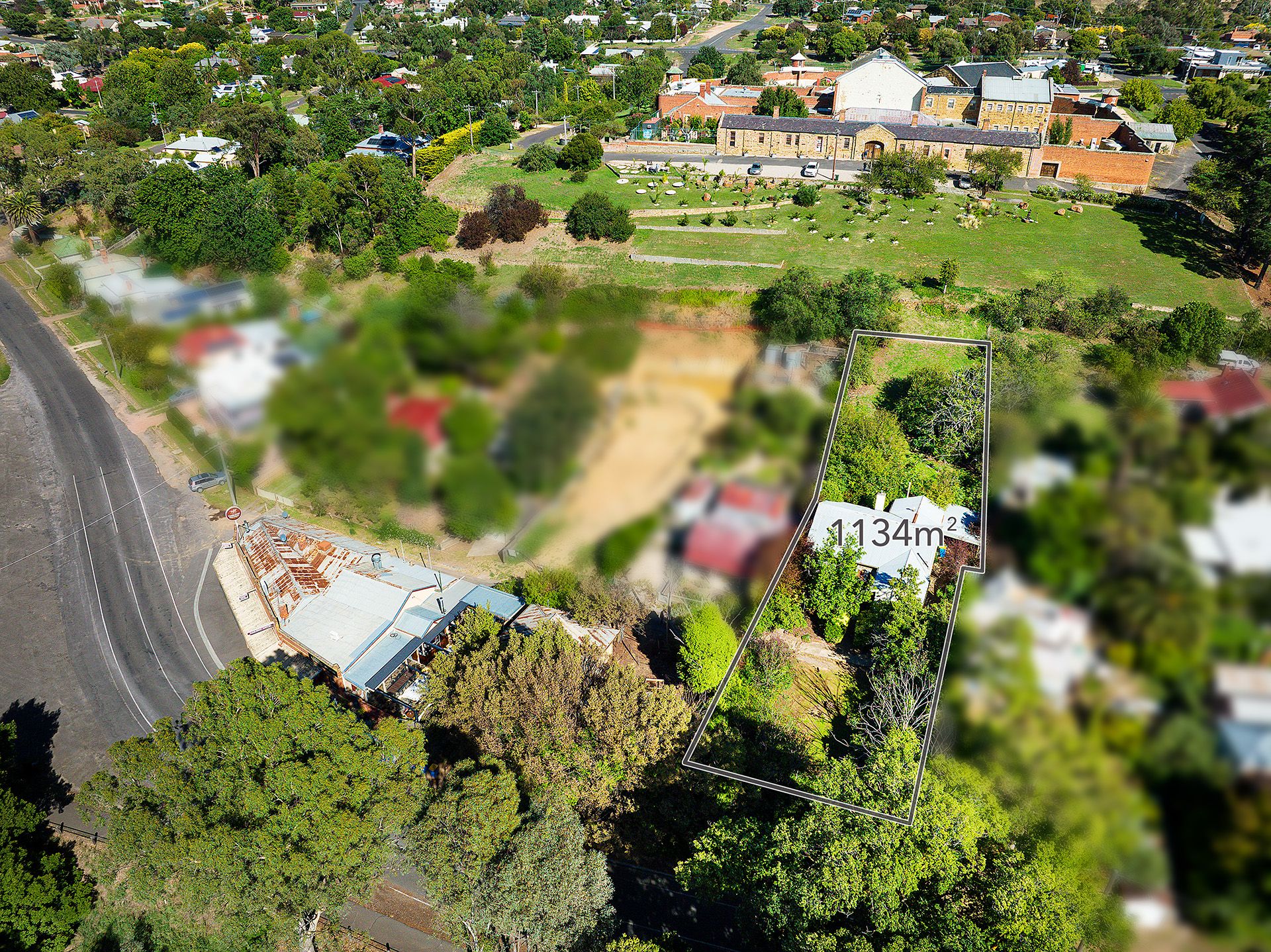 69 Gingell Street, Castlemaine - Thumbnail 3