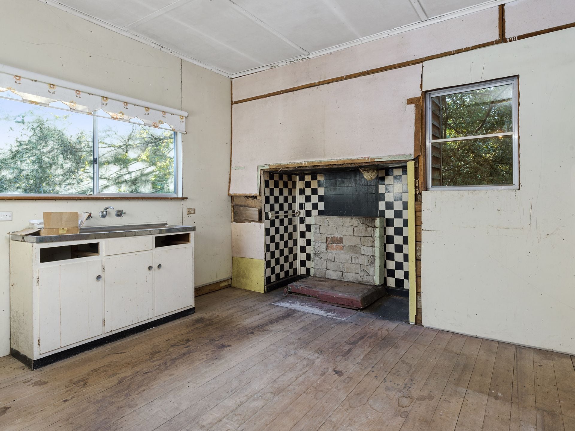 45 Turner  Drive, Forrest - Thumbnail 3
