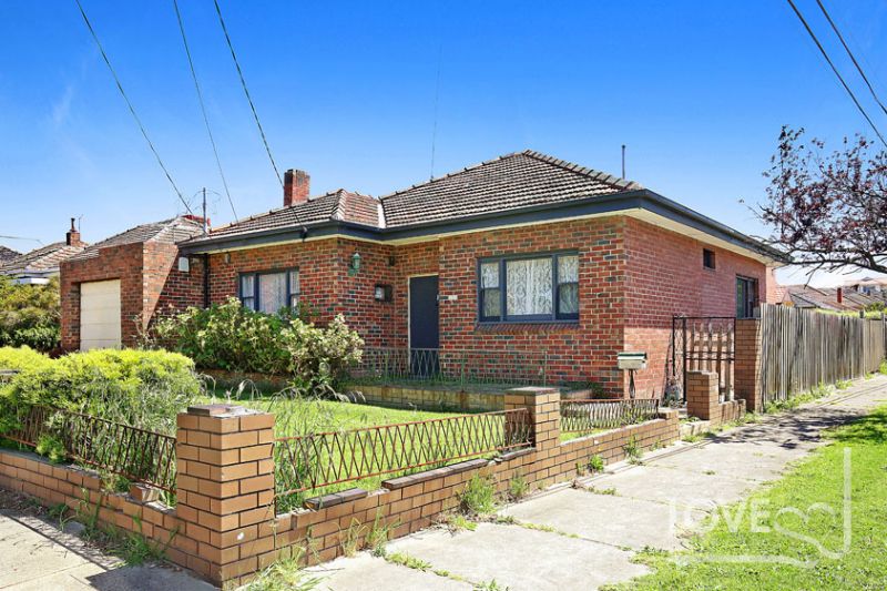 90 Murray Road, Preston